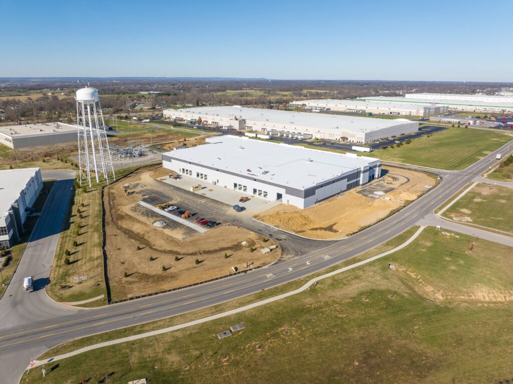 Aerial construction progress photograph of a Kentucky jobsite showing the full site and structure