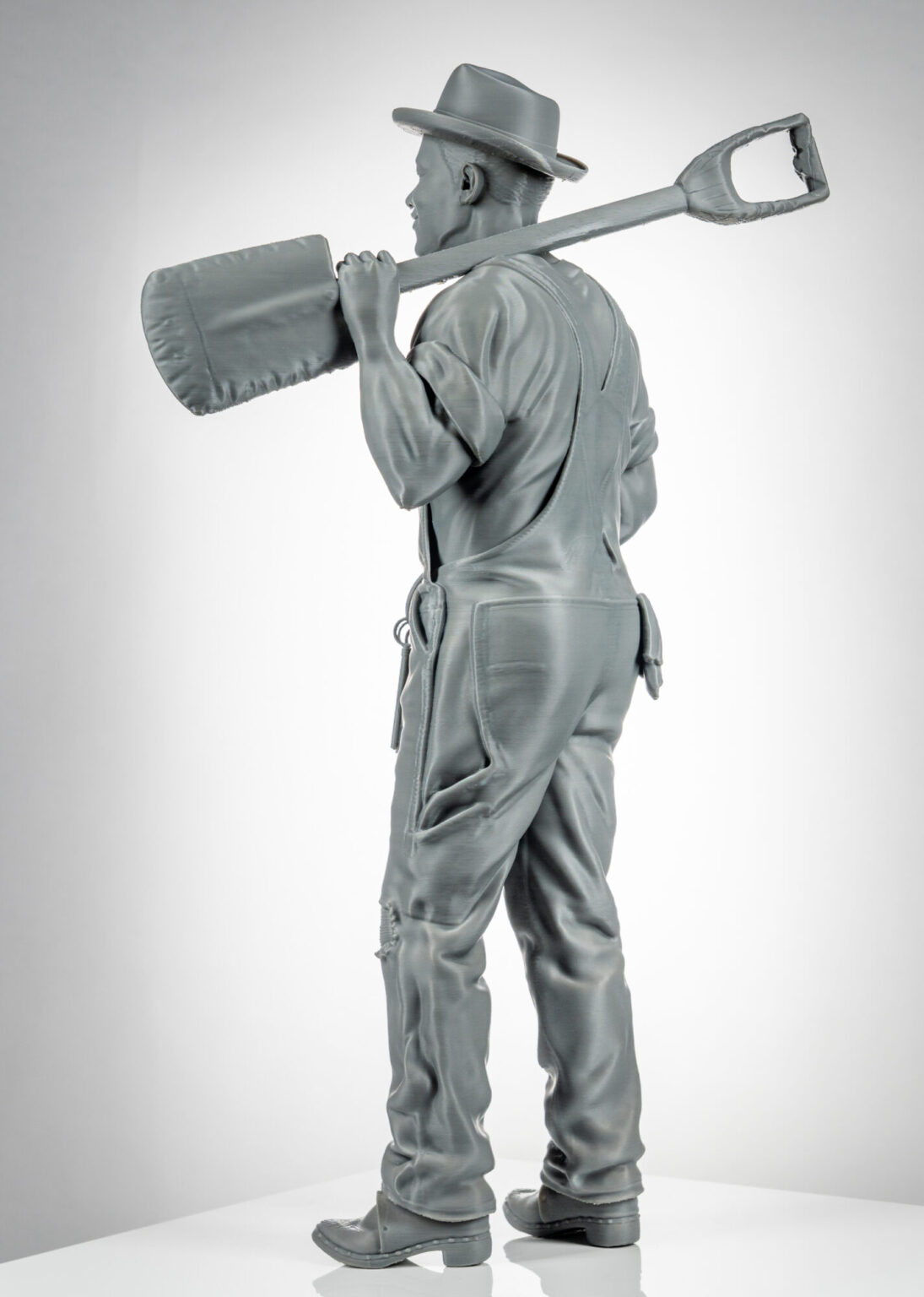 18-inch collaborative statue prototype, project view 1